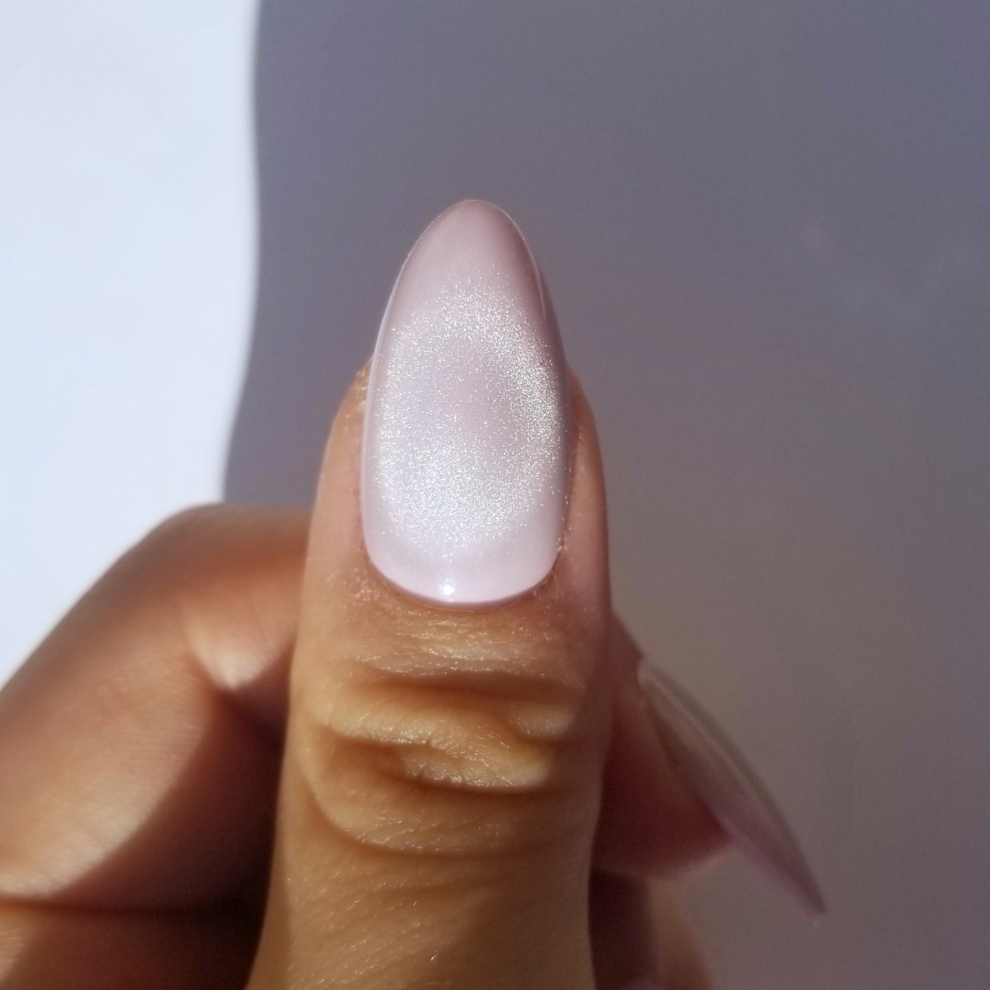 Soft cat eye ~ Amande M