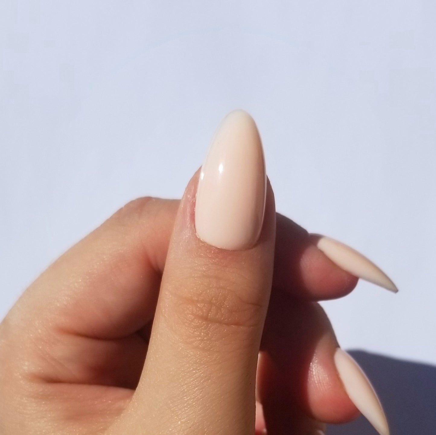 Effet gel beige ~ Amande M