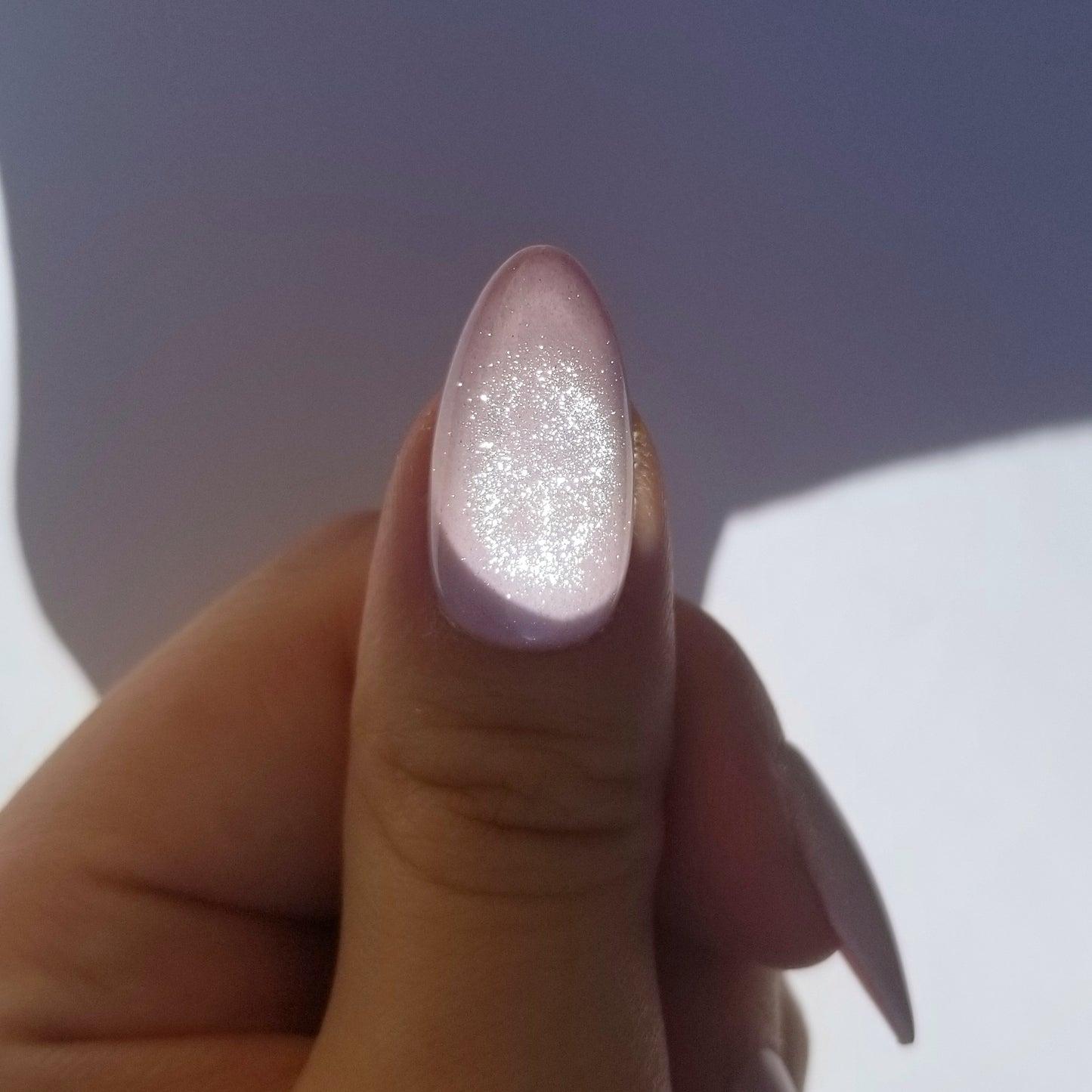 Cat eye rose shiny ~ Amande M