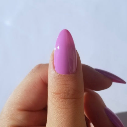 Fuschia ~ Amande M