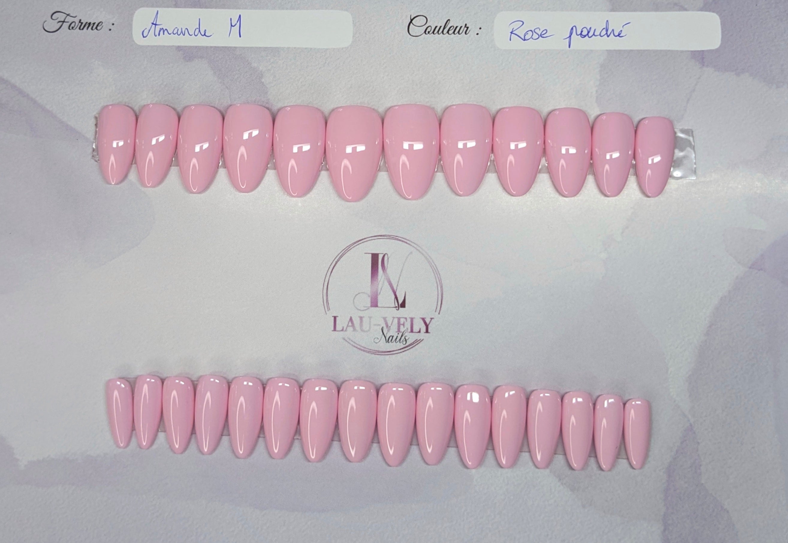 Rose poudré ~ Amande M (sans mesures)