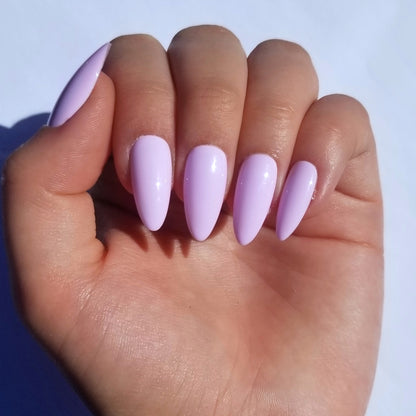 Lilas ~ Amande M