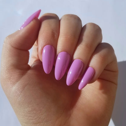 Fuschia ~ Amande M