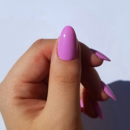 Fuschia ~ Amande S