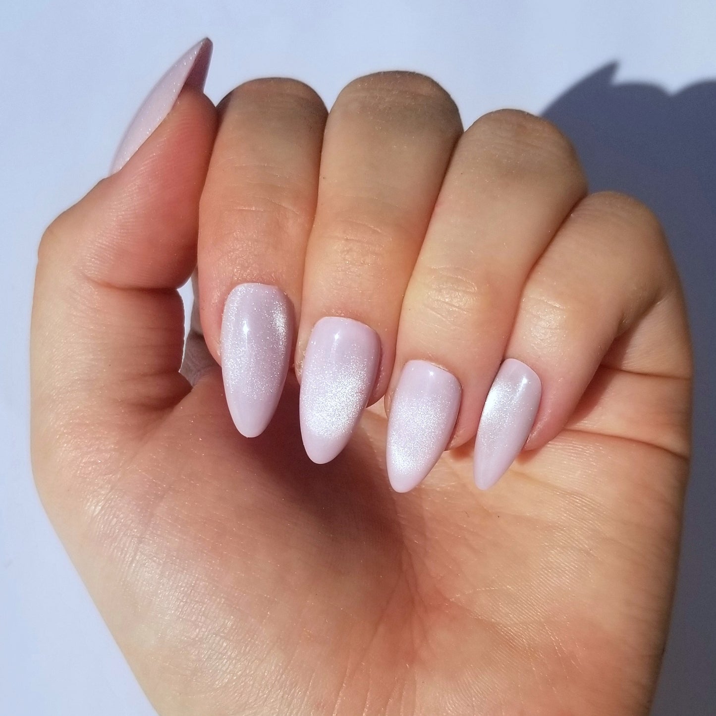 Soft cat eye ~ Amande M