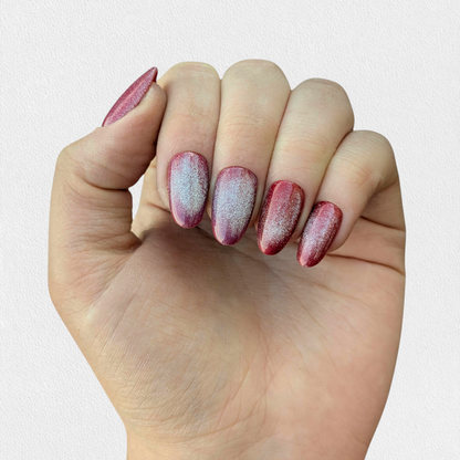 Rouge nacré cat eye shiny ~ Rond S (Sans mesures)
