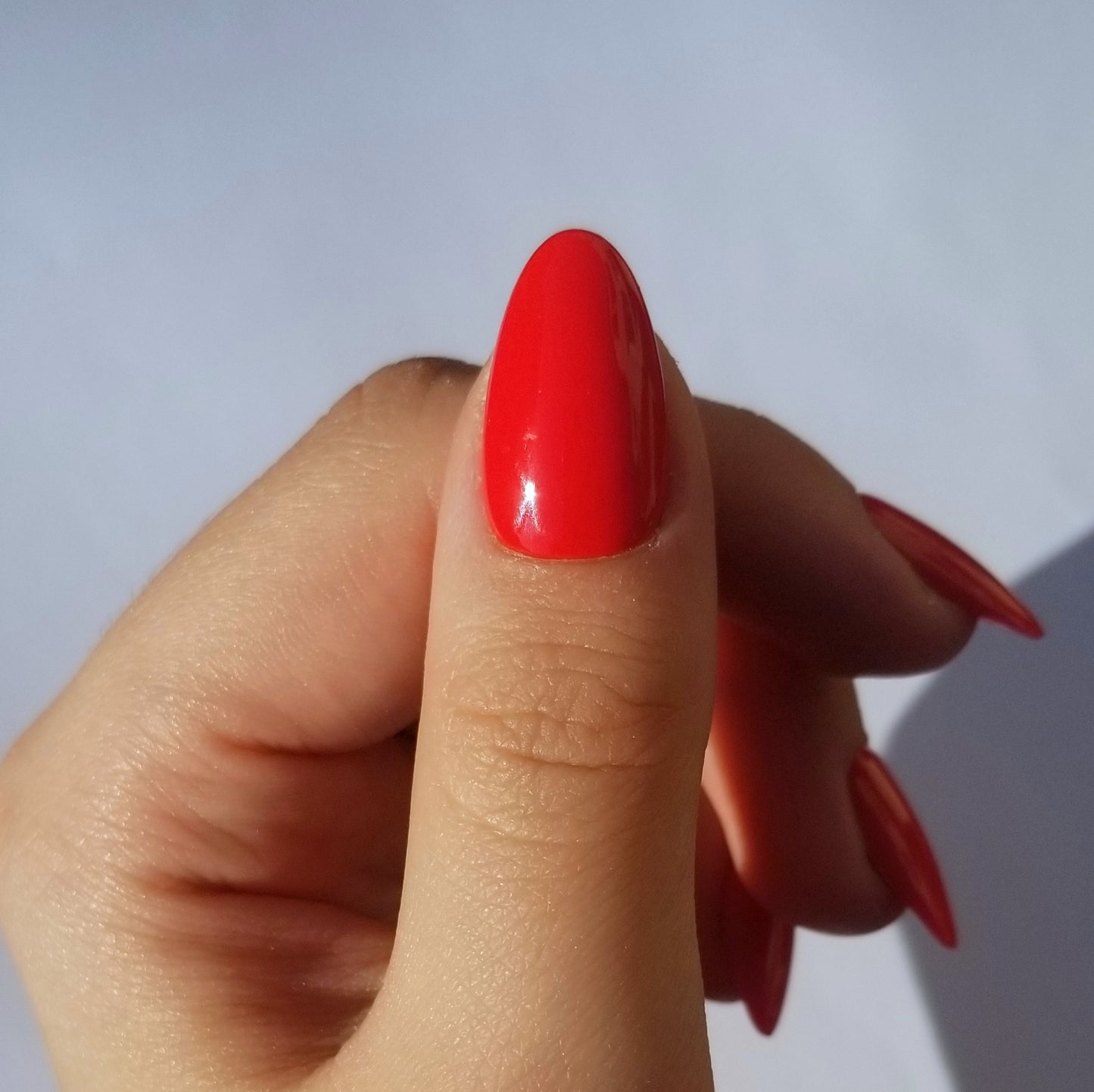 Rouge vif ~ Amande S