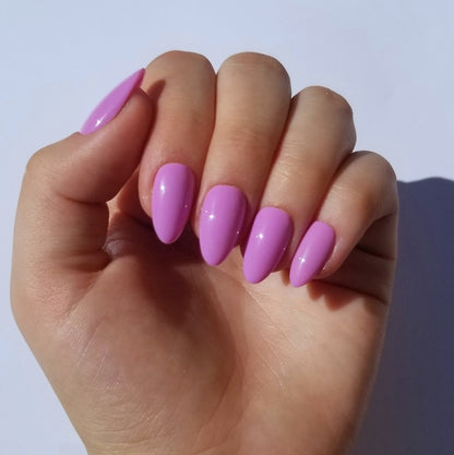 Fuschia ~ Amande S
