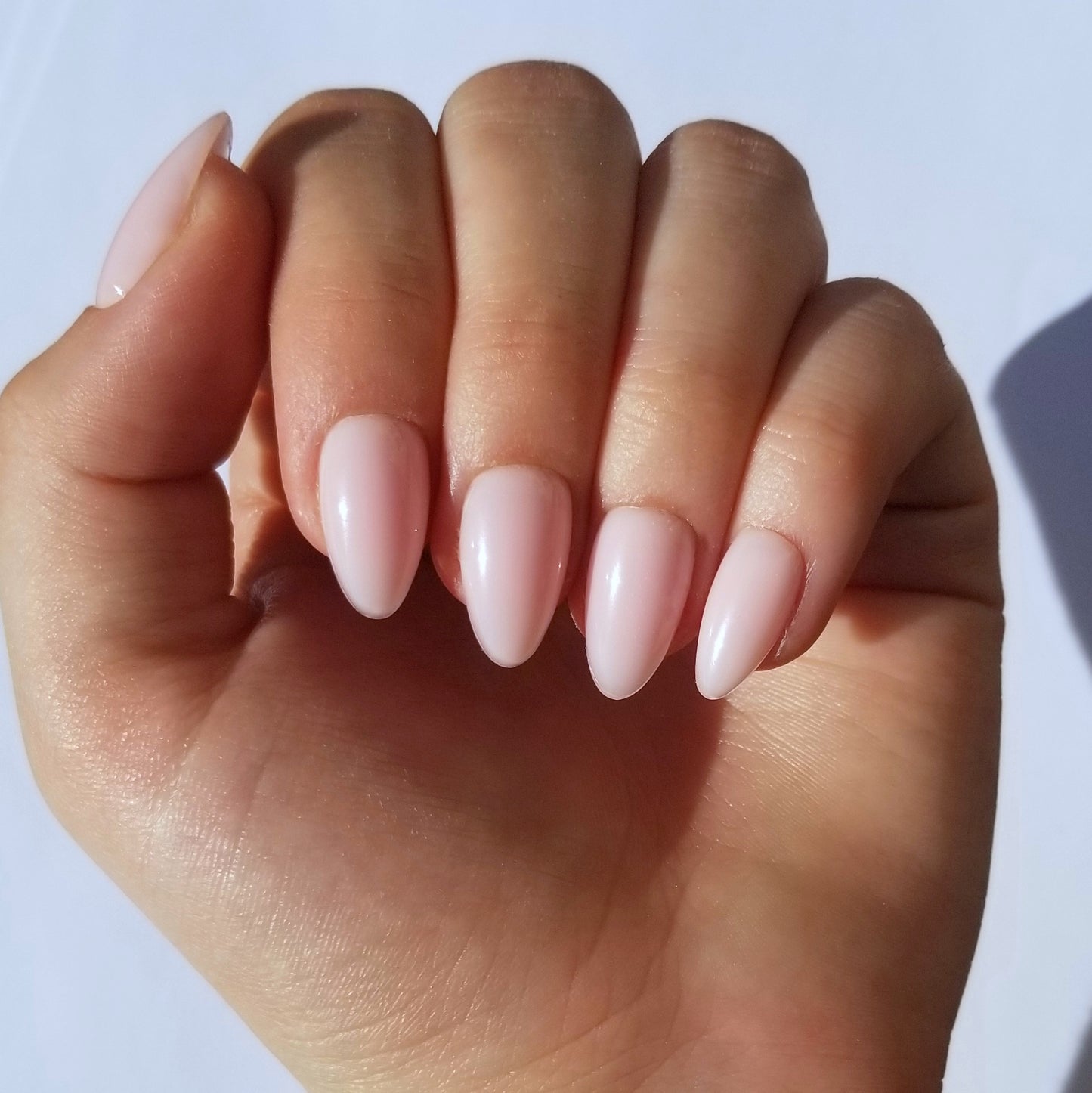 Effet gel rose nude ~ Amande S