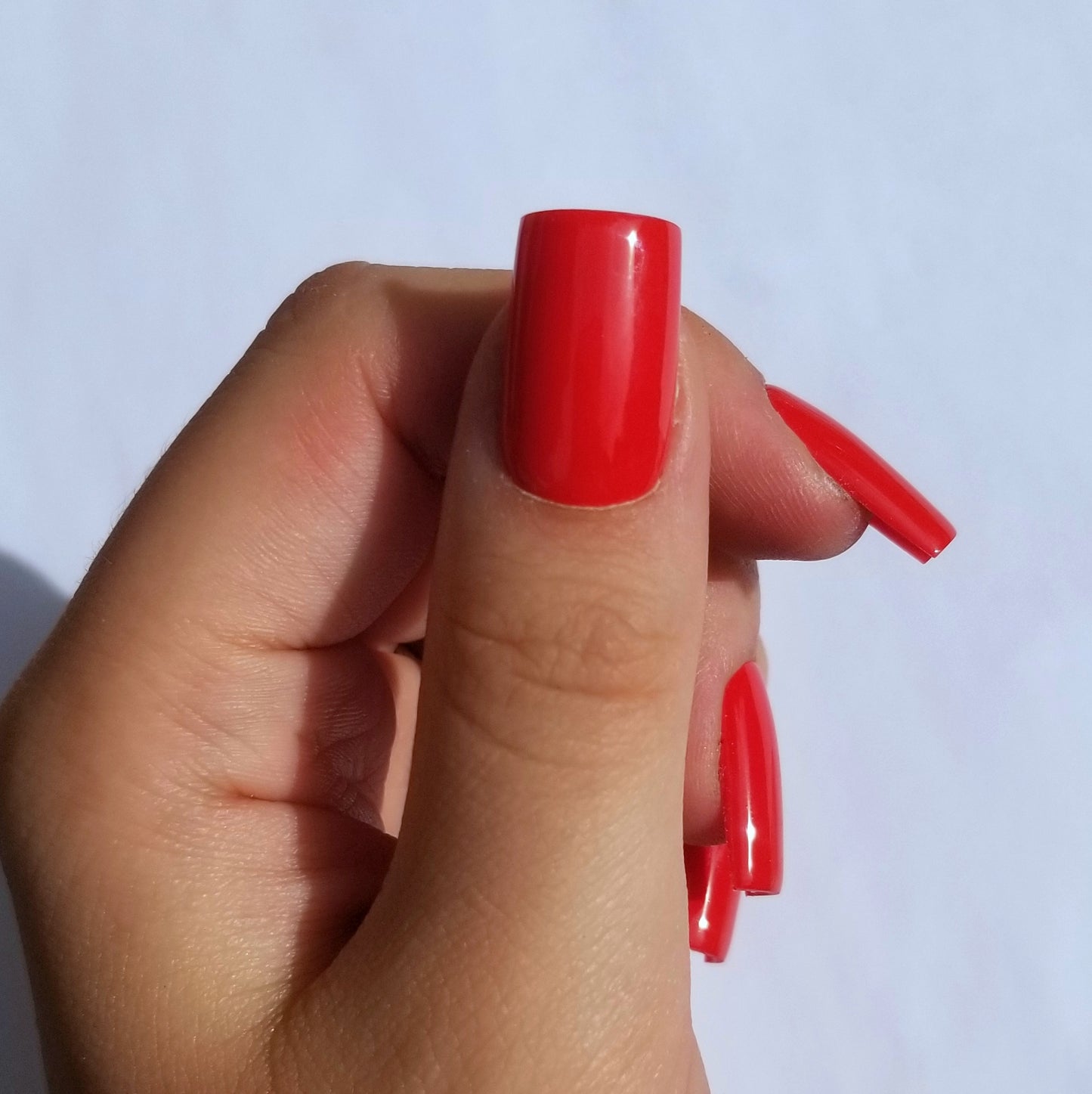 Rouge vif ~ Carré S